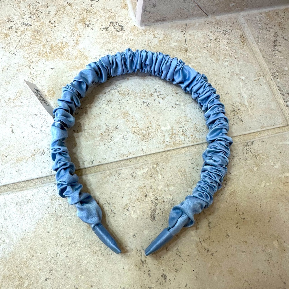 NWT Loft Light blue Scrunched Headband